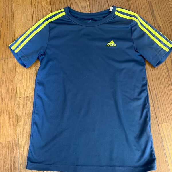 adidas Tシャツ ネイビー 蛍光イエローライン150cm