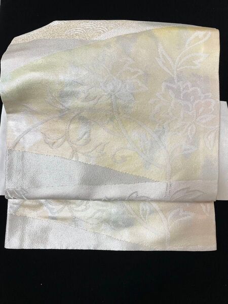 訳ありお値打ち 正絹 青海波と花唐草