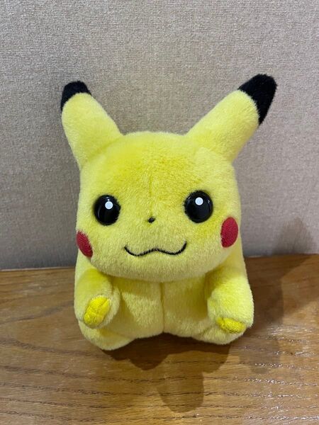 初期ピカチュウおしゃべりぬいぐるみ トミー レトロ