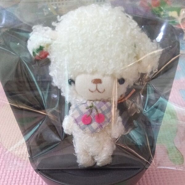 ハンドメイド ぬいぐるみ ひつじ マスコット 動物 人形 白