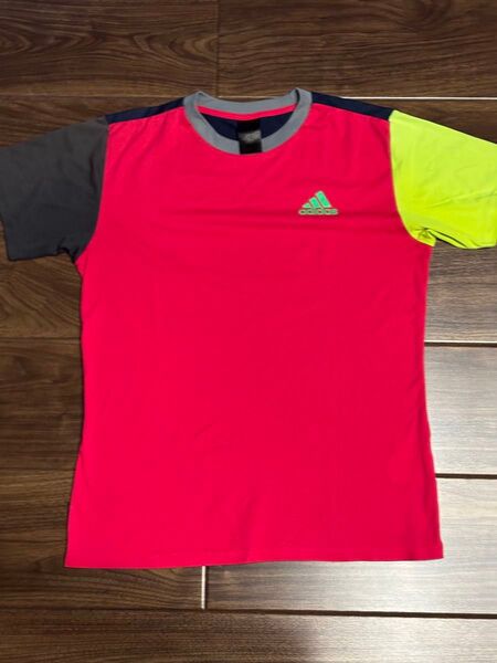 ★adidas テニス メンズTシャツ Mサイズ★