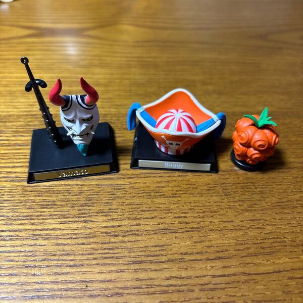 ONE PIECE ワンピース ガシャポン!コレクション ヤマト バギー ガチャ 悪魔の実 ミニチュア ガシャポンコレクション
