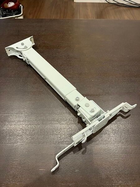 プロジェクター用天吊り金具中古品