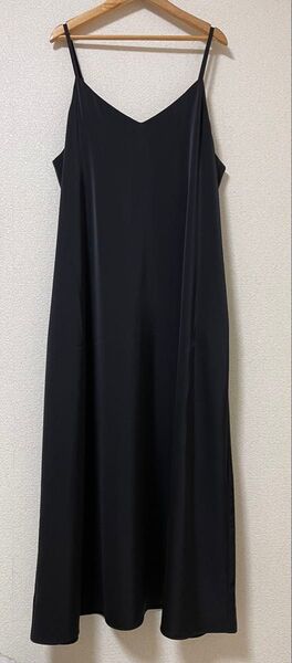 マキシ丈キャミソールワンピース 黒 大きいサイズXL