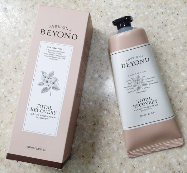 特価★BEYOND TOTAL RECOVERY ハンドクリーム 100ml