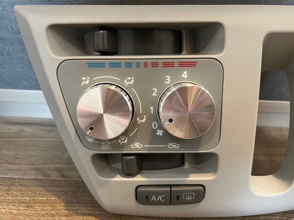 ダイハツ ミライース LA360S LA350S LA310S LA300S アルミ エアコンダイヤル スイッチ ノブ つまみ