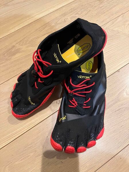 Vibram FiveFingers KSO EVO running shoes Black / Red EU 43