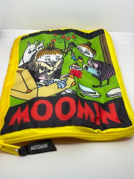 MOOMIN ムーミン フラットポーチ 未使用に近い