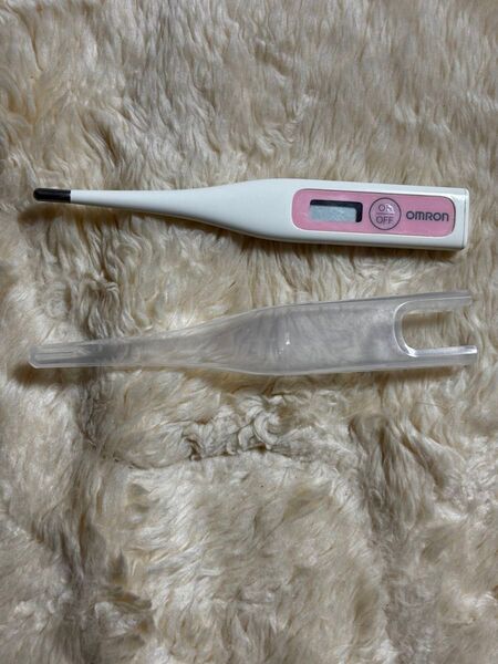 OMRON 婦人用電子体温計