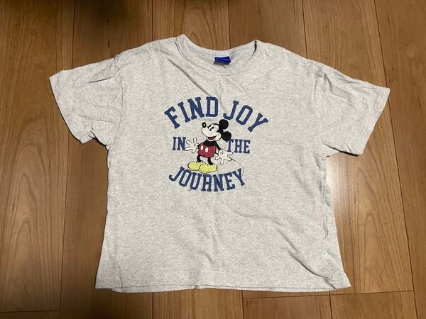 124 【3点まとめ買いで1000円対象】キッズ 130サイズ 半袖Tシャツ ディズニー ミッキーマウス