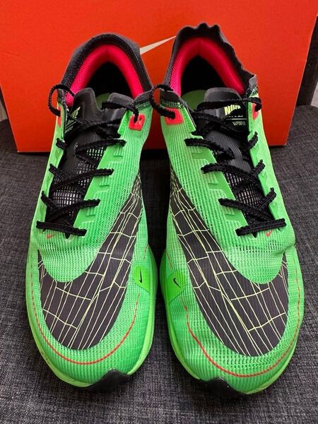 ☆特上美品☆ナイキ(NIKE)ズームXヴェイパーフライネクスト2%/EKIDEN