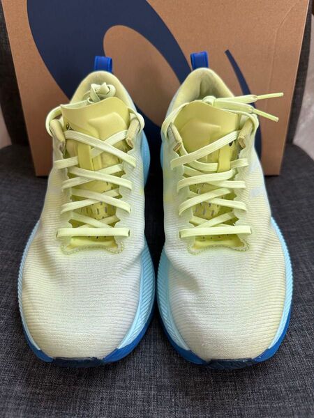 ☆美品☆アシックス(asics)スーパーブラスト