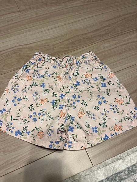 ユニクロ ショートパンツ キッズ 110 花柄