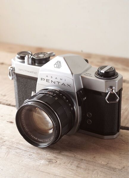 【良品】一眼レフの名機!ペンタックスSP タクマー55mm/f1.8 フィルムカメラ