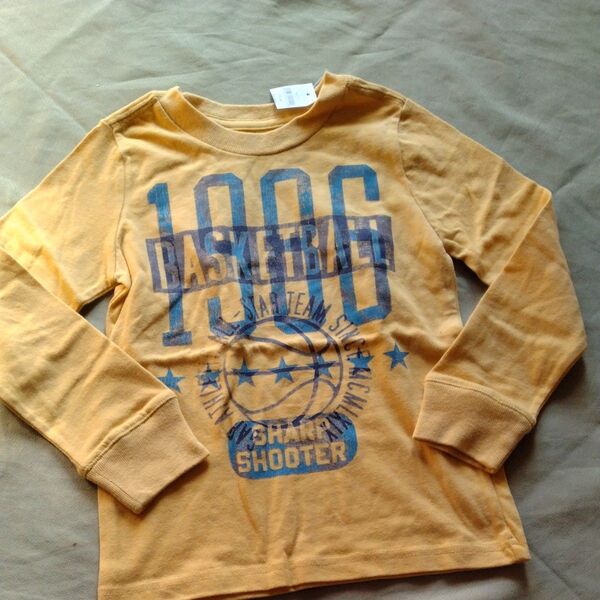 未使用★GAP ギャップキッズ★長袖Tシャツ ロンT★イエロー系 110cm