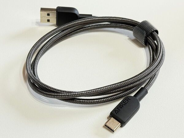 Anker 310 USB-C & USB-A ケーブル 0.9m