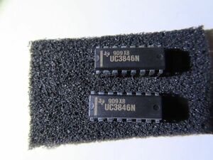 スイッチング電源用 Texas Instruments UC3846N ２個まとめて
