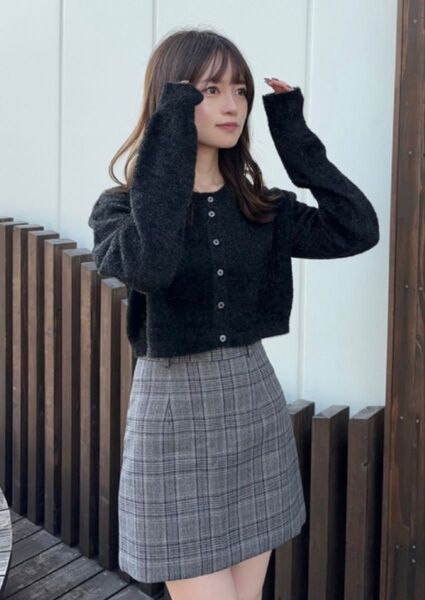 GRL☆新品タグ付き☆ ラメニットクロップド丈カーディガン「mh26」黒 グレイル