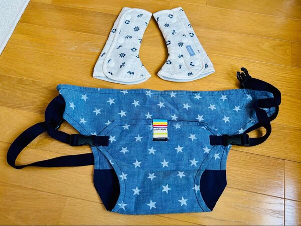 赤ちゃん ベビーチェア キャリフリー セーフティーベルト チェアベルト 抱っこ紐 よだれカバー よだれパッド