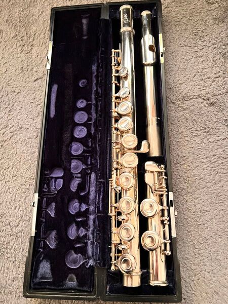YAMAHA YFL-211フルート ケース付き