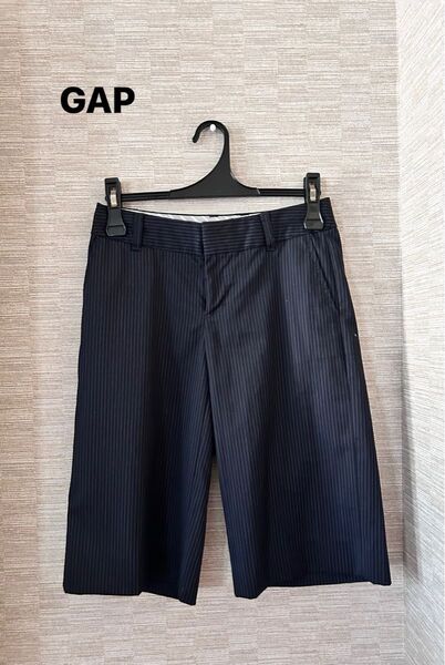 GAP ボトムス ハーフパンツ パンツ ストライプ ネイビー