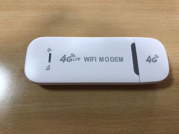 ポケットWi-Fi LTE 4G USB MODEM ①