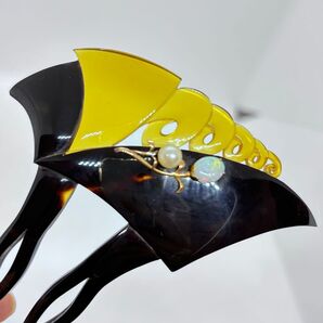 04 本鼈甲 白甲黒甲 金 オパール 真珠 螺鈿の透かし彫り バチ型 かんざし