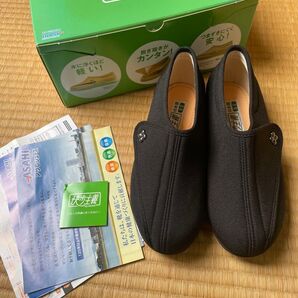 【美品 箱付 中古】レディース 介護シューズ (22.5cm) アサヒシューズ ブラック 日本製 シューズ 健康 家財整理