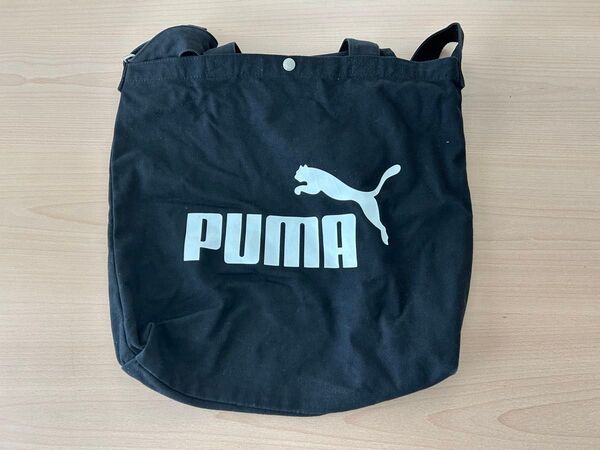『お値下げ』PUMA プーマ トートバッグ キャンバス 黒 ブラック スポーツ ショルダーバッグ ワンポイント カバン バック