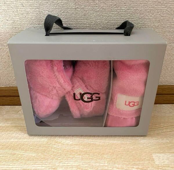 【未使用】UGG ベビー用シューズ タオルセット