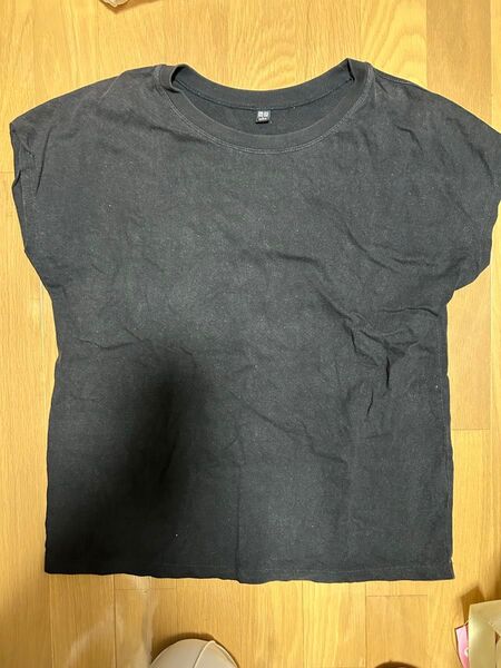 ユニクロ Tシャツ