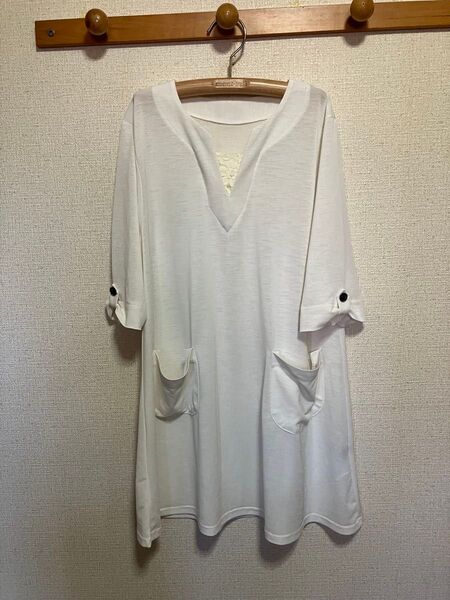 Crishna クリシュナ 白のチュニック レース カットソー 七分袖 M〜L