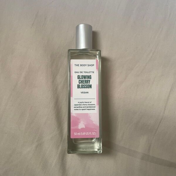 THE BODY SHOP GLOWING CHERRY BLOSSOM EAU DE TOILETTE