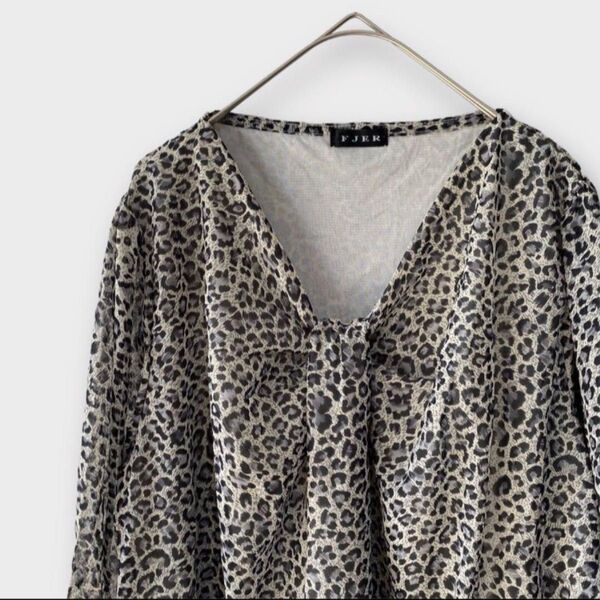 FJER レオパード柄Vネックチュニック(L)長め丈ヒョウ柄シフォンゆったり