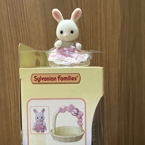 しろうさぎの赤ちゃん イースター