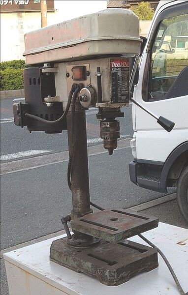 マキタ(makita) 卓上ボール盤 TB131 電動工具 makita