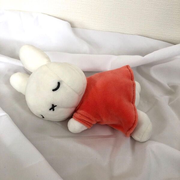 ミッフィー すやすやフレンド ぬいぐるみ s オレンジ miffy ブルーナ すやすや うさぎ 子うさぎ かわいい もちもち 白