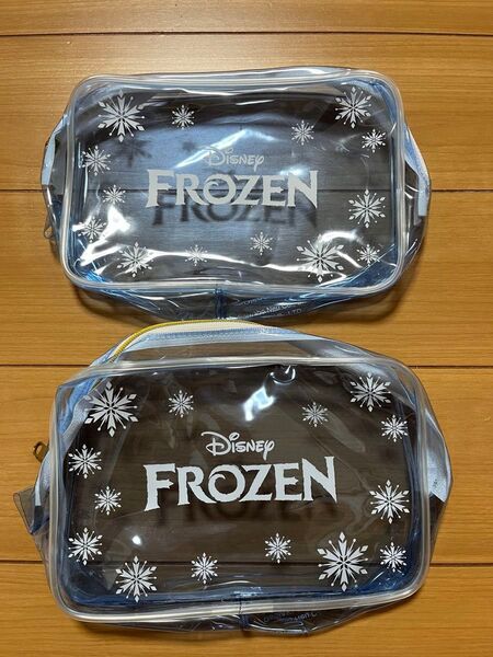 アナ雪ポーチ2つ約18×12×4センチ ポーチ