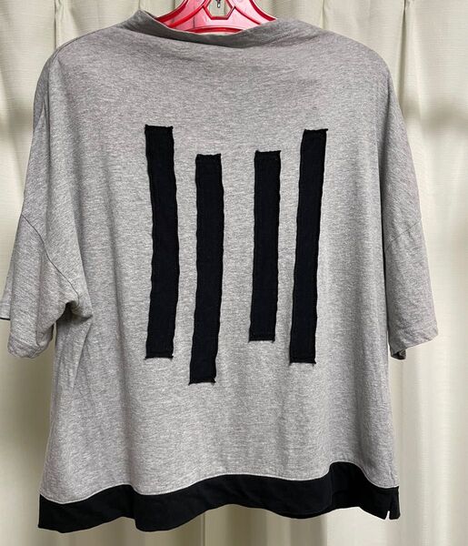 【レディース 半袖 】スタンドカラー グレー デザイン Tシャツ