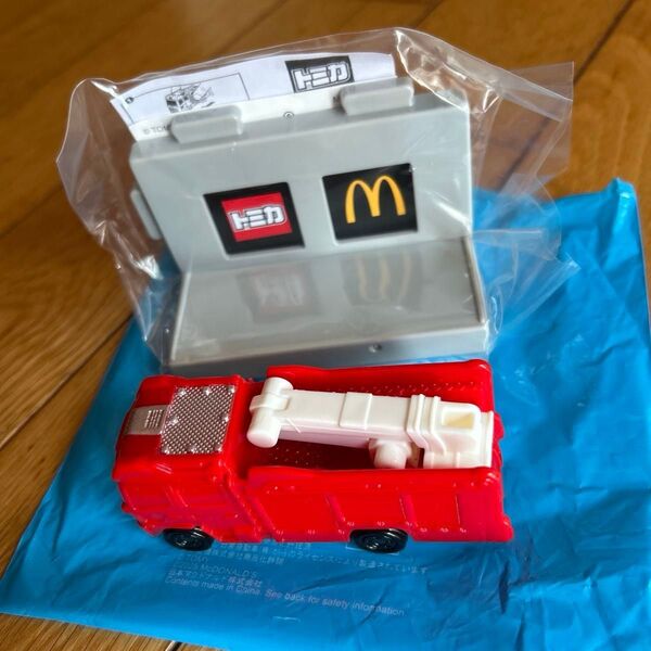マクドナルド ハッピーセット トミカ消防車