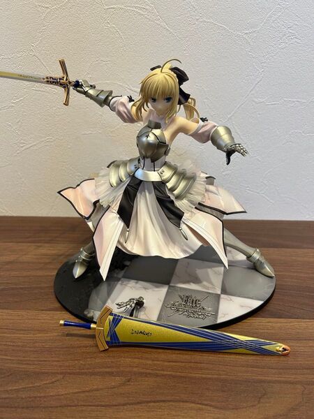 Fate セイバー・リリィ 全て遠き理想郷 (アヴァロン) フィギュア