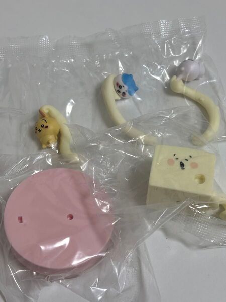 ちいかわ 討伐シーンフィギュア 豆腐擬態型