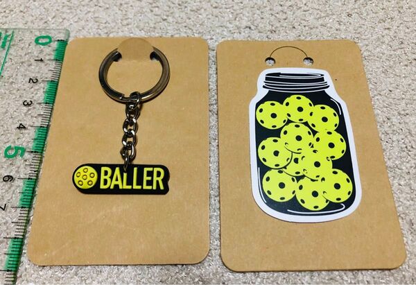ピックルボール (Pickleball) キーホルダー・防水ステッカー セット(21)