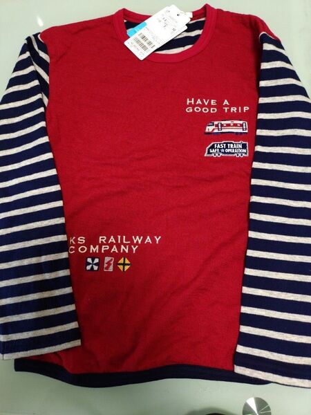 クレードスコープ 電車刺繍接結長袖Tシャツ ロンT 130cm 新品タグ付き