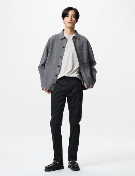 UNIQLO ウルトラストレッチカラージーンズ
