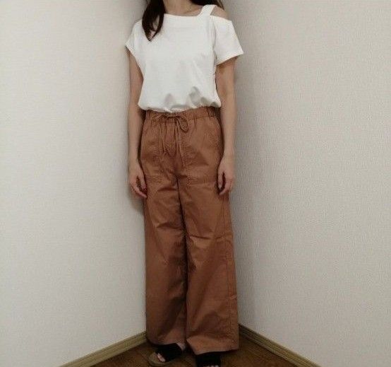 BEAUTY&YOUTH レディース Tシャツ オープンショルダー タグ付き新品