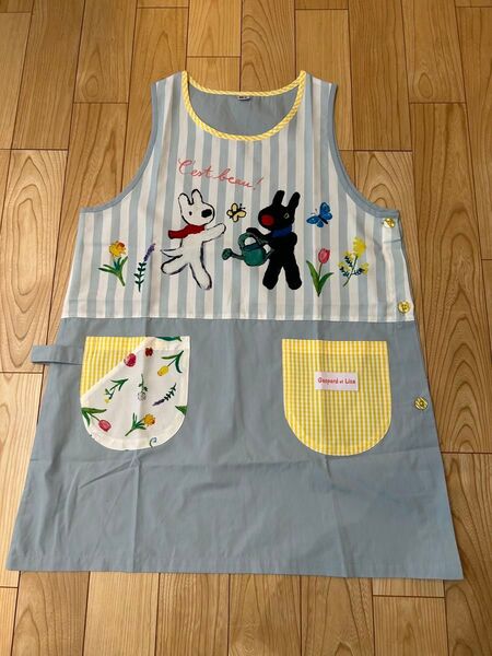 ラスト新作新品moominリサガスパール花エプロン 保育士MーL薄手