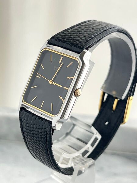 【電池交換済み】SEIKO QUARTZ ユニセックス ドレスウォッチ レザーベルト