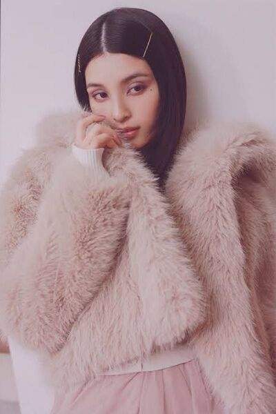 フード付きファーショートジャケット ロイヤルパーティーリップサービス スナイデル