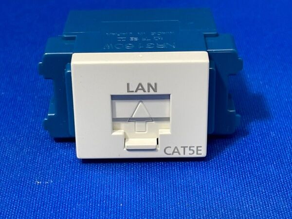 Panasonic パナソニック NR3160W 情報モジュラジャック